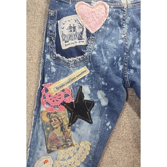 OOAK Magnolia Boho Reworked Levi Jeans Upcycle Boyfriend Indie Cat Adjusts 26-32 - Picture 13 of 16